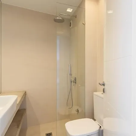 Contemporary Bliss 2br In By Upstreet Apartment *