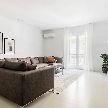 Apartment Contemporary Bliss 2br In By Upstreet *